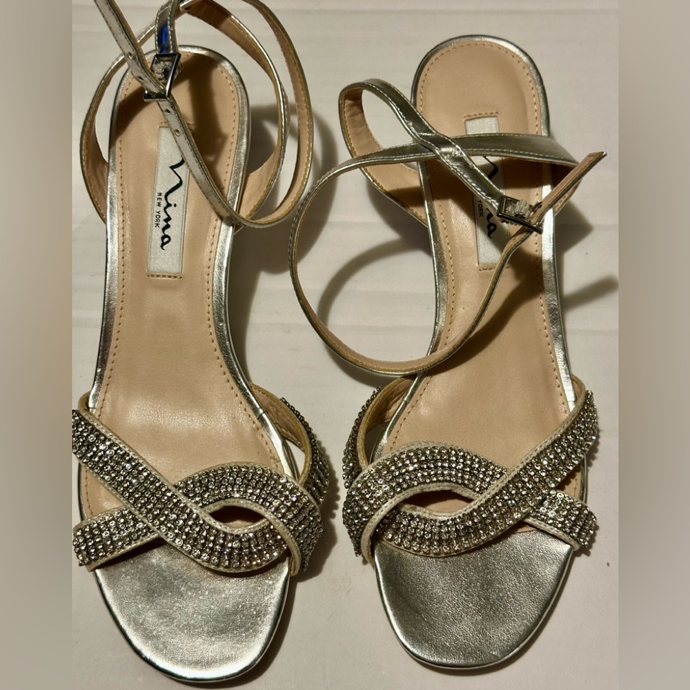 Nina Silver Rhinestone Heels, size 8 M